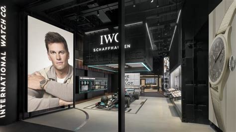 iwc dubai mall contact number